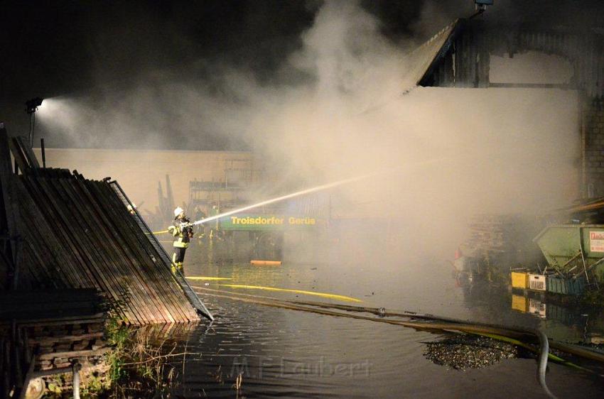 Feuer Lagerhalle Troisdorf Friedrich Wilhelm Huette P10.jpg